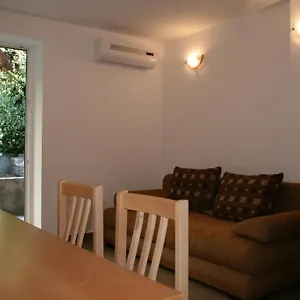 apartments-mrduljas.splithotels.org/